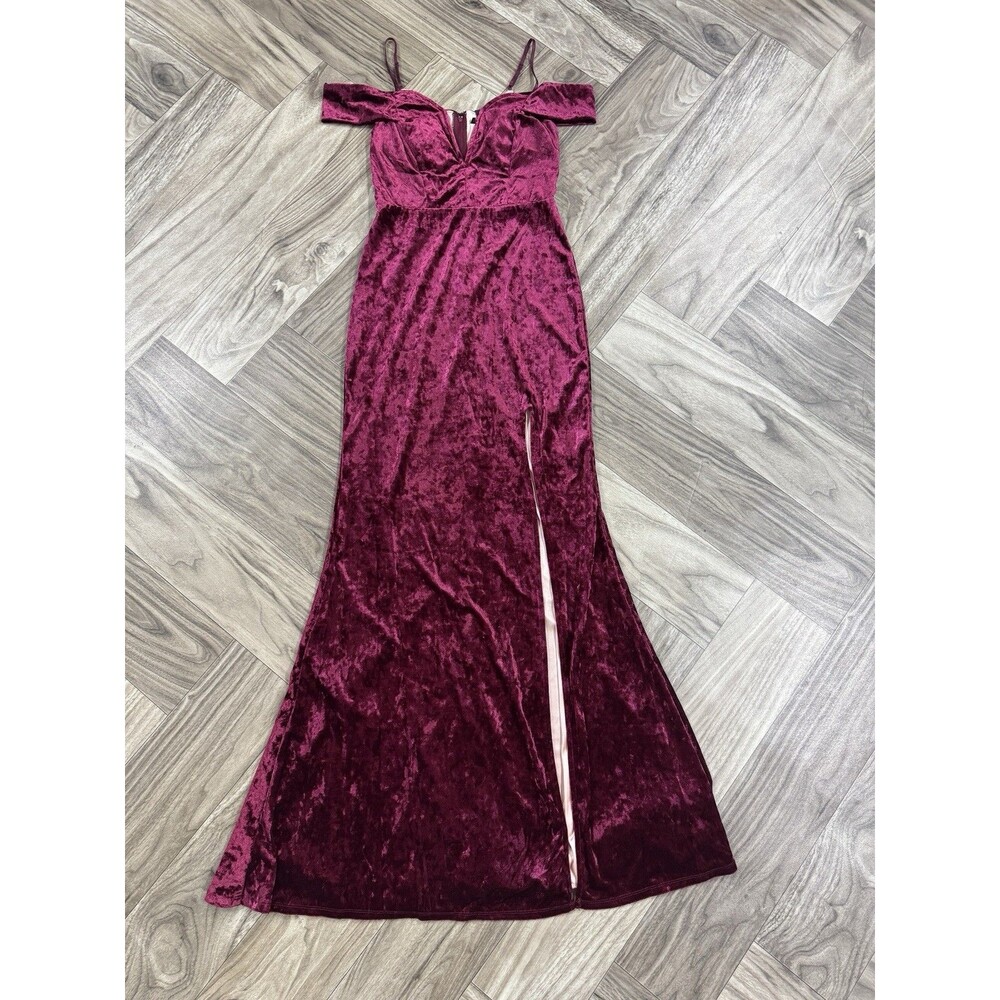 Jodi Kristopher Junior’s Size 3 Dresses Red Velvet